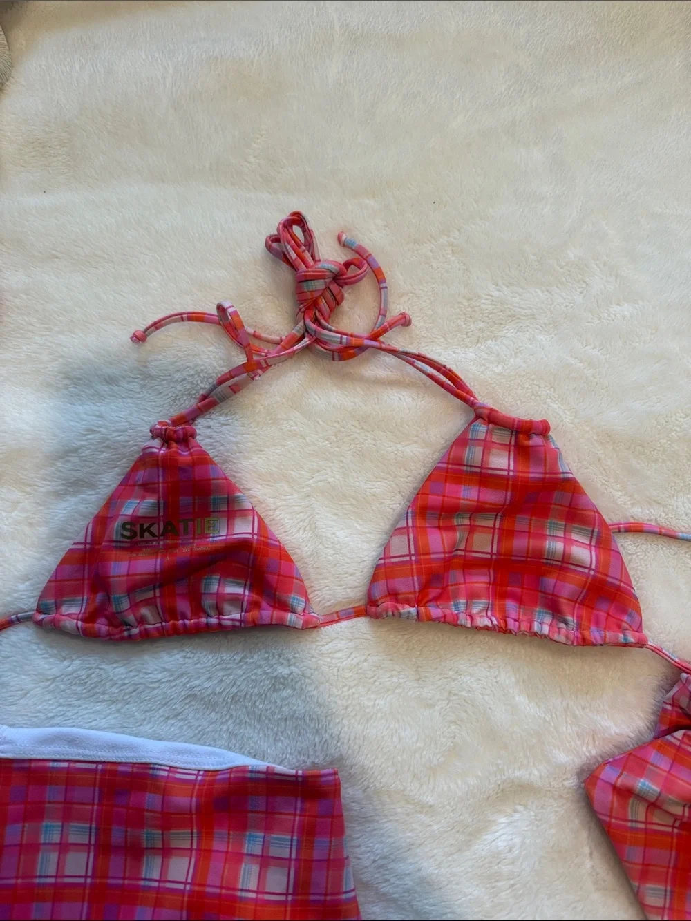 Skatie bikini set with matching akirt